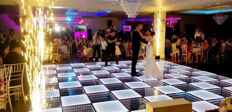 20’ x 20’ LED Dance Floor