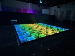 IMG 9335 1770416718 20’ x 20’ LED Dance Floor